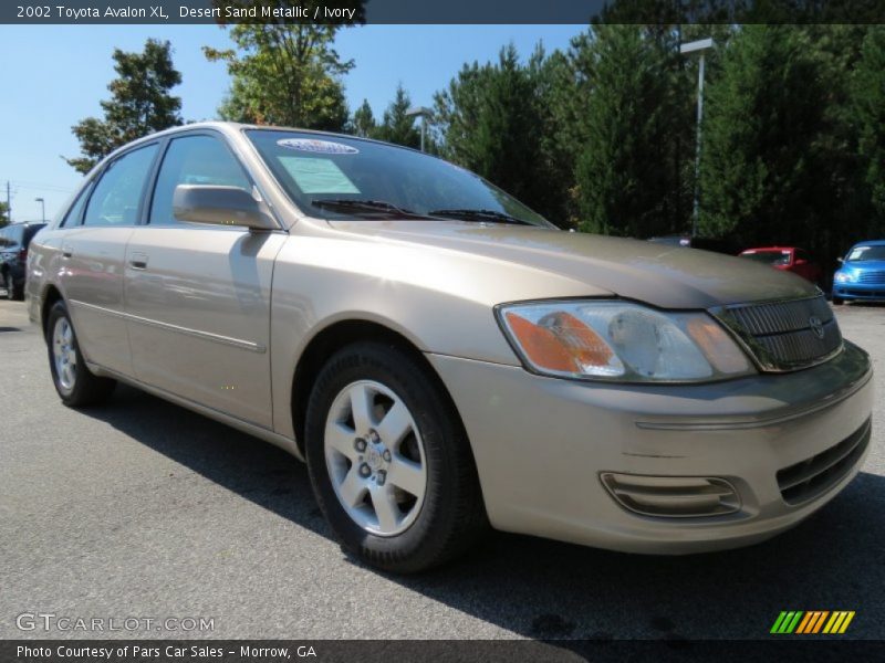 Desert Sand Metallic / Ivory 2002 Toyota Avalon XL