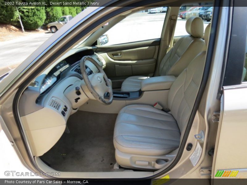 Desert Sand Metallic / Ivory 2002 Toyota Avalon XL
