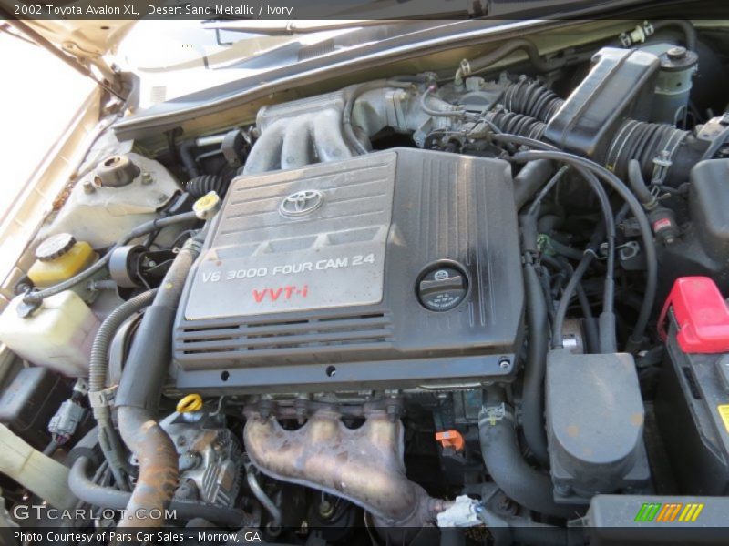 Desert Sand Metallic / Ivory 2002 Toyota Avalon XL