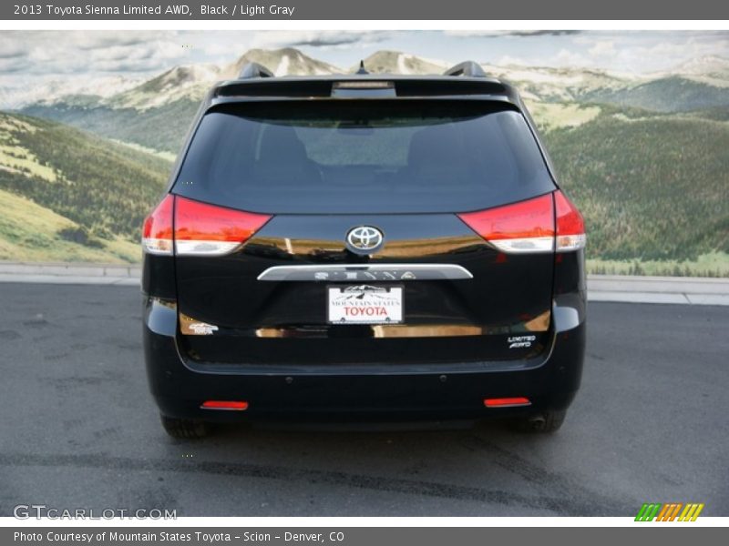 Black / Light Gray 2013 Toyota Sienna Limited AWD