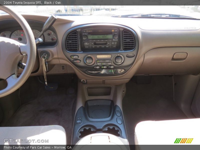 Black / Oak 2004 Toyota Sequoia SR5