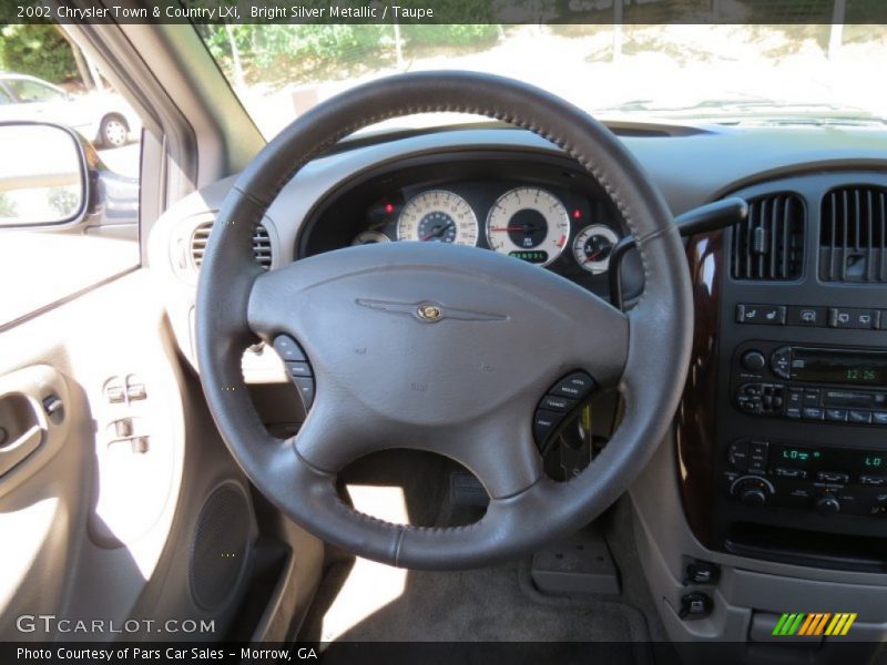 Bright Silver Metallic / Taupe 2002 Chrysler Town & Country LXi