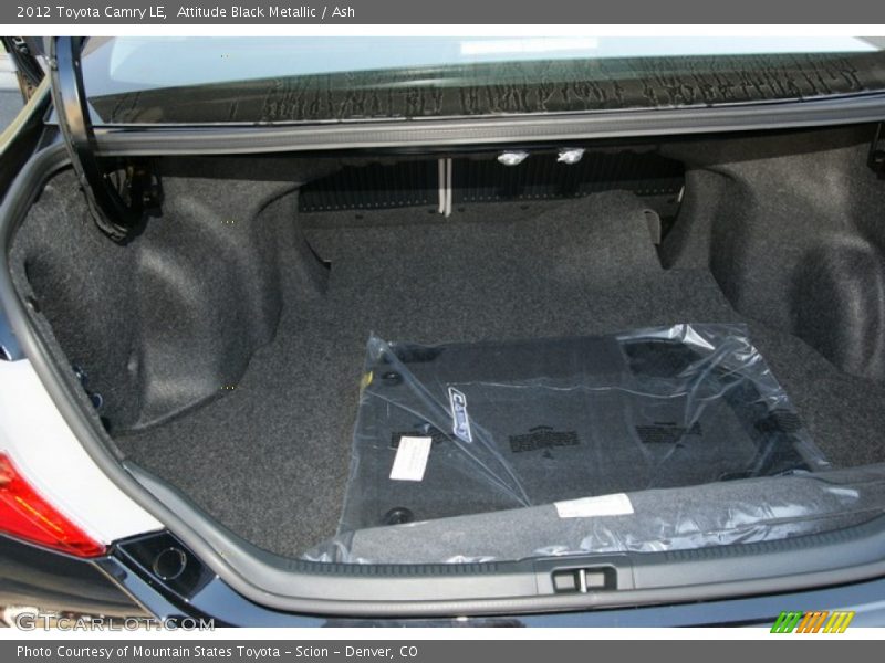 Attitude Black Metallic / Ash 2012 Toyota Camry LE