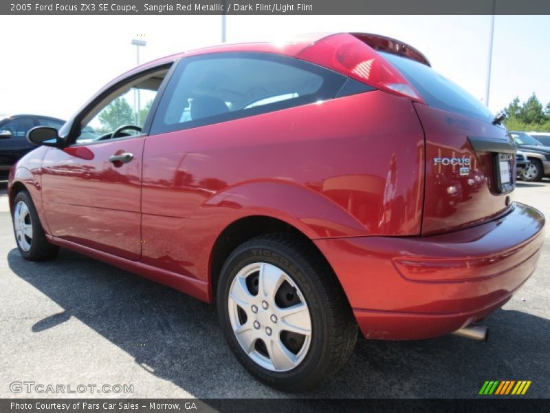 Sangria Red Metallic / Dark Flint/Light Flint 2005 Ford Focus ZX3 SE Coupe