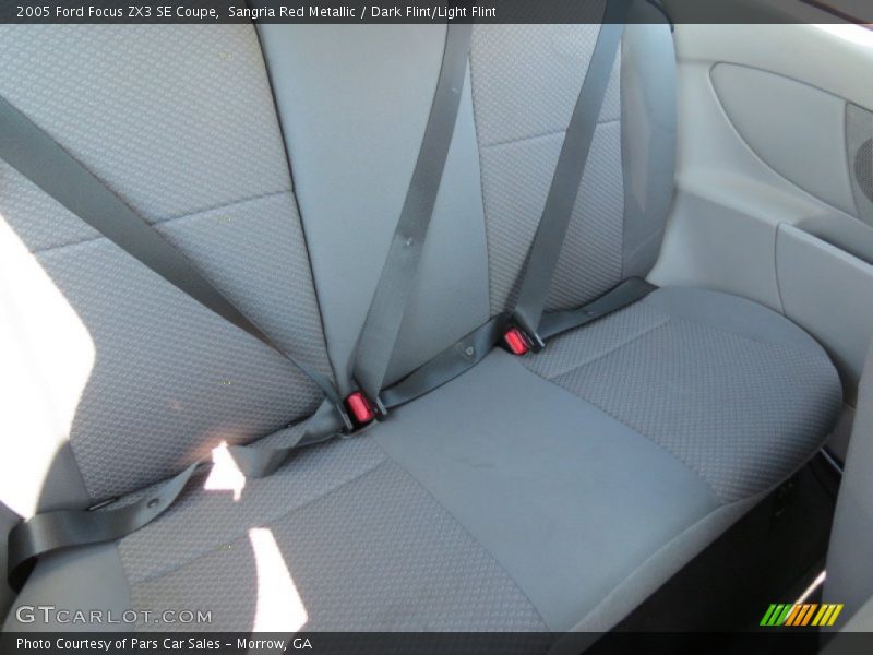 Sangria Red Metallic / Dark Flint/Light Flint 2005 Ford Focus ZX3 SE Coupe