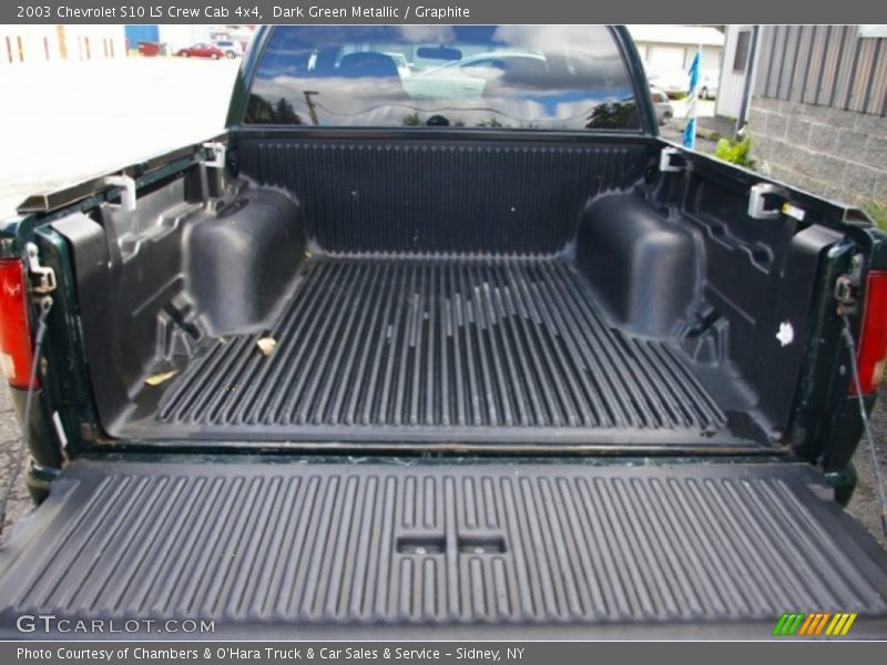 Dark Green Metallic / Graphite 2003 Chevrolet S10 LS Crew Cab 4x4