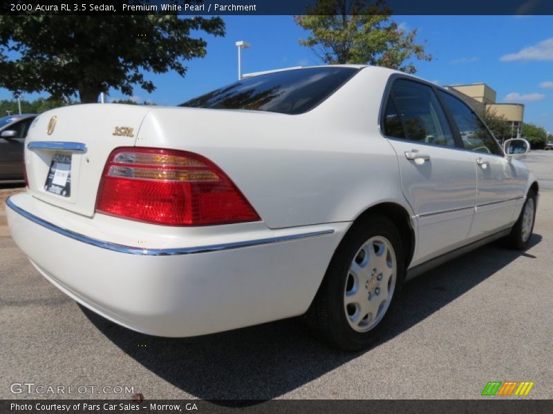 Premium White Pearl / Parchment 2000 Acura RL 3.5 Sedan