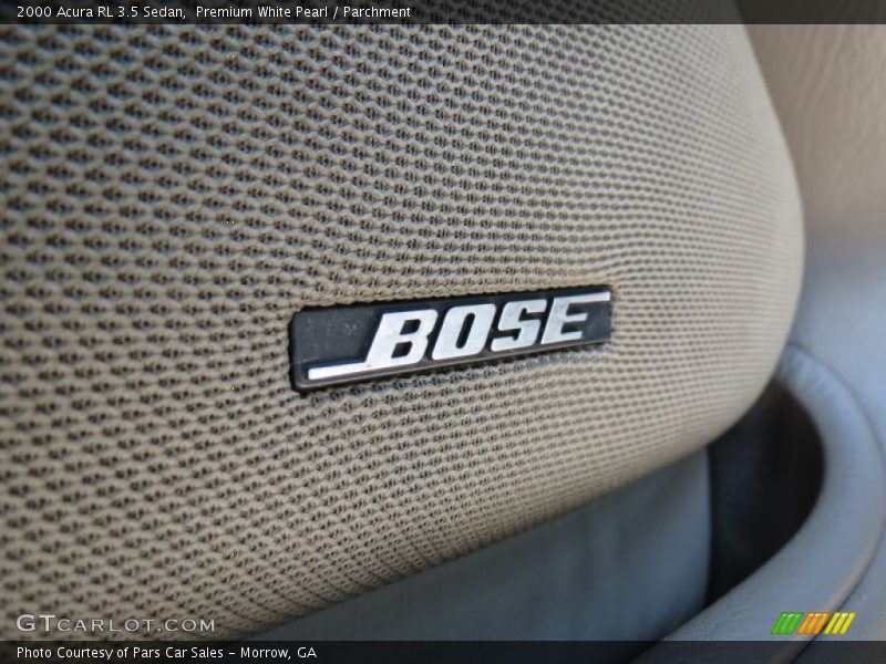 Audio System of 2000 RL 3.5 Sedan