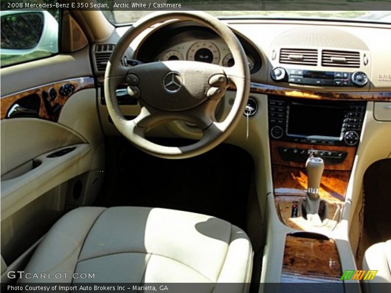 Arctic White / Cashmere 2008 Mercedes-Benz E 350 Sedan