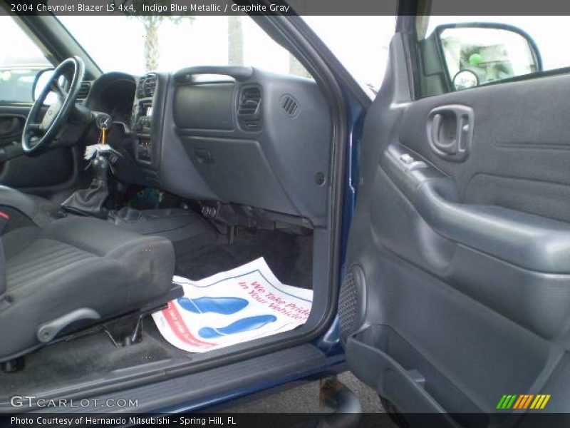 Indigo Blue Metallic / Graphite Gray 2004 Chevrolet Blazer LS 4x4