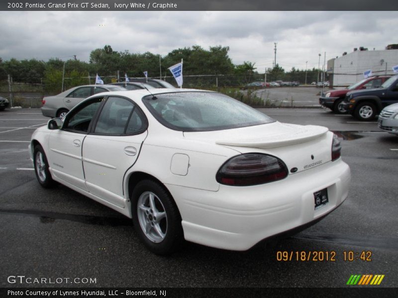 Ivory White / Graphite 2002 Pontiac Grand Prix GT Sedan