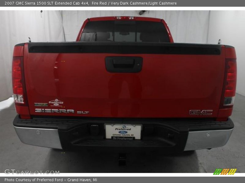 Fire Red / Very Dark Cashmere/Light Cashmere 2007 GMC Sierra 1500 SLT Extended Cab 4x4