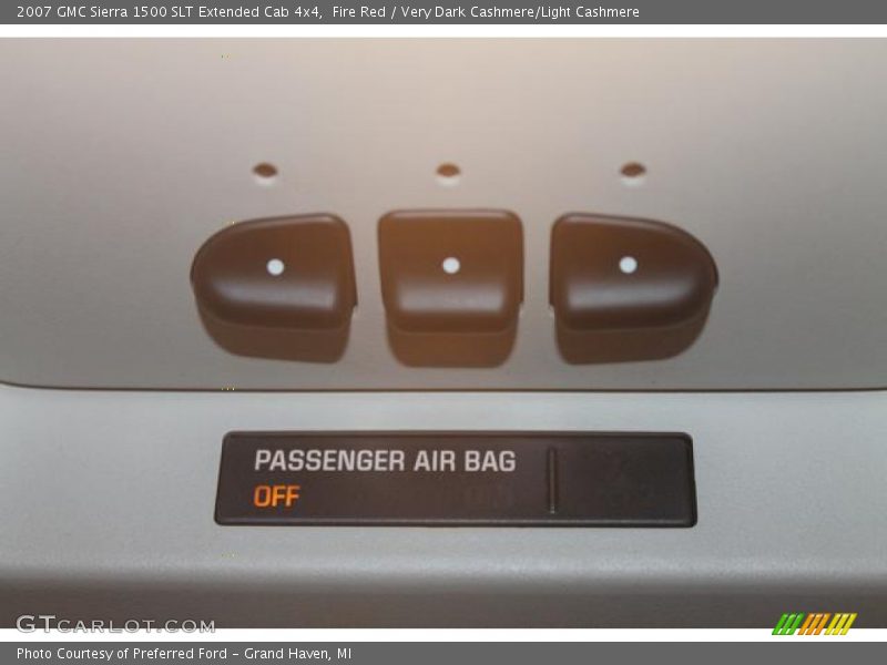 Fire Red / Very Dark Cashmere/Light Cashmere 2007 GMC Sierra 1500 SLT Extended Cab 4x4