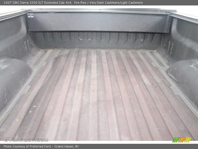 Fire Red / Very Dark Cashmere/Light Cashmere 2007 GMC Sierra 1500 SLT Extended Cab 4x4