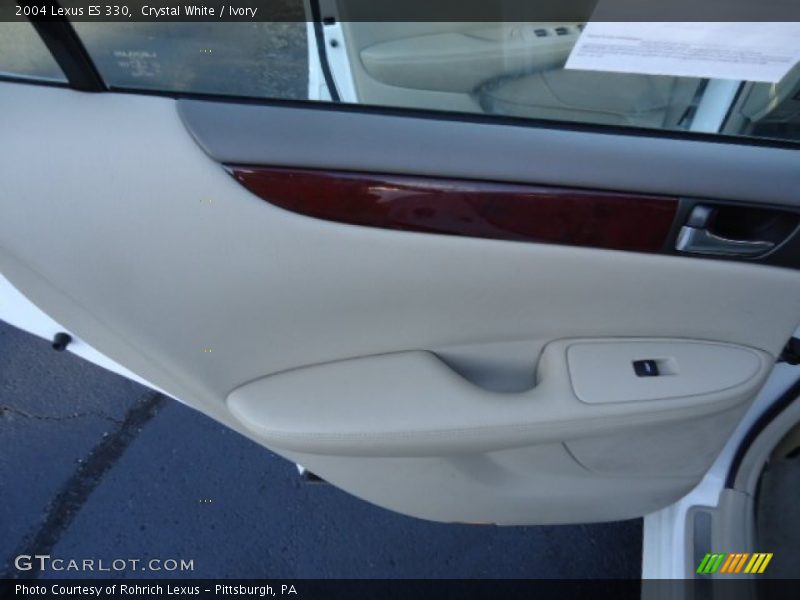 Crystal White / Ivory 2004 Lexus ES 330