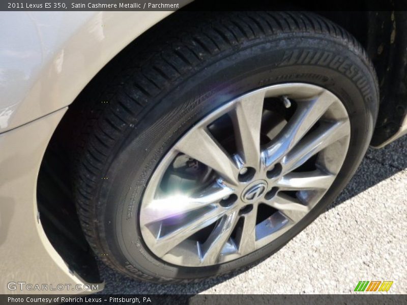 Satin Cashmere Metallic / Parchment 2011 Lexus ES 350