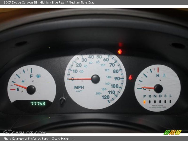 Midnight Blue Pearl / Medium Slate Gray 2005 Dodge Caravan SE