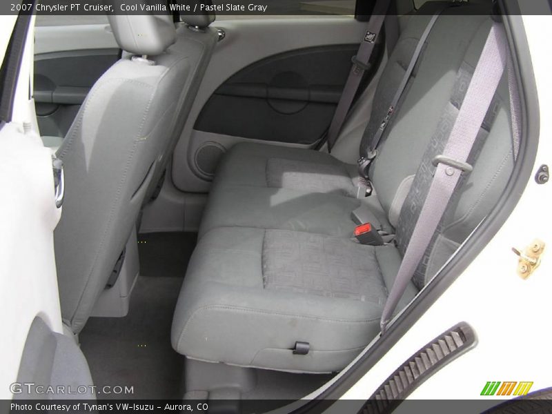 Cool Vanilla White / Pastel Slate Gray 2007 Chrysler PT Cruiser