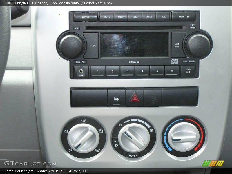 Cool Vanilla White / Pastel Slate Gray 2007 Chrysler PT Cruiser