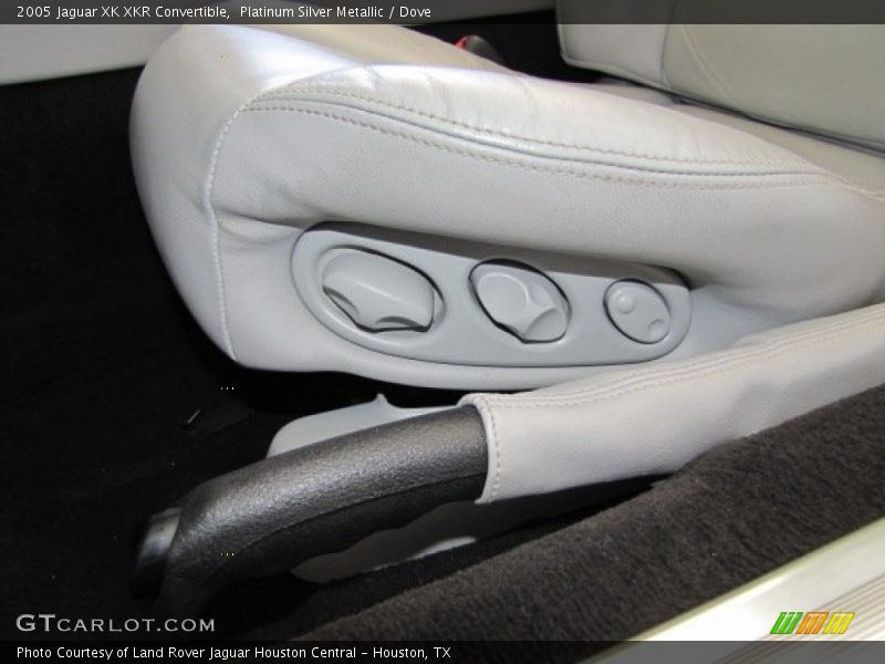 Controls of 2005 XK XKR Convertible