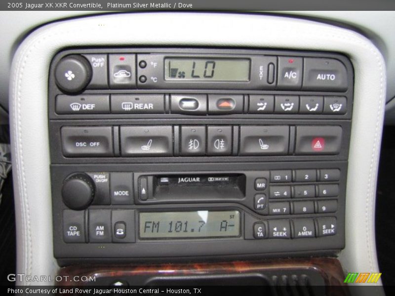 Controls of 2005 XK XKR Convertible