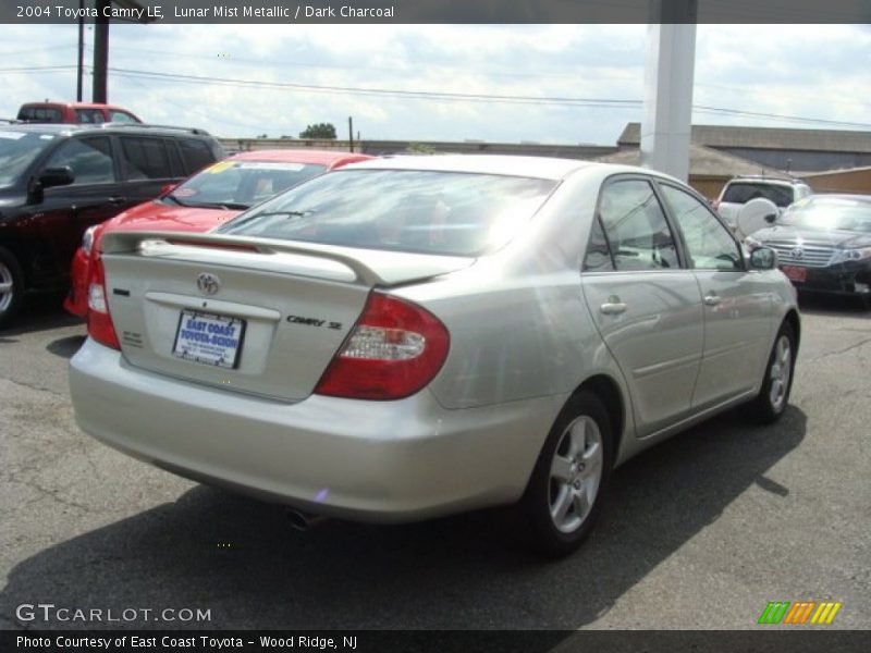 Lunar Mist Metallic / Dark Charcoal 2004 Toyota Camry LE