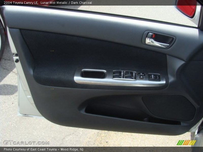 Lunar Mist Metallic / Dark Charcoal 2004 Toyota Camry LE