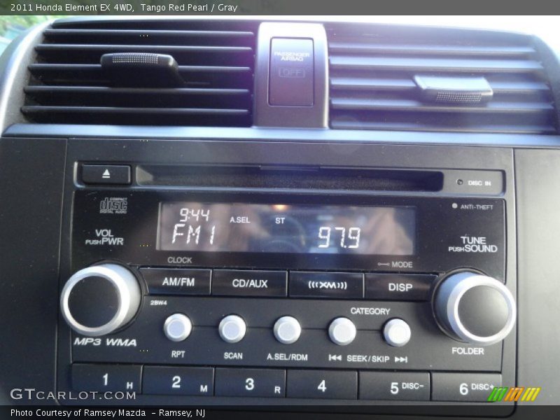 Audio System of 2011 Element EX 4WD