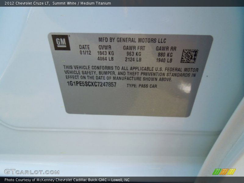 Summit White / Medium Titanium 2012 Chevrolet Cruze LT
