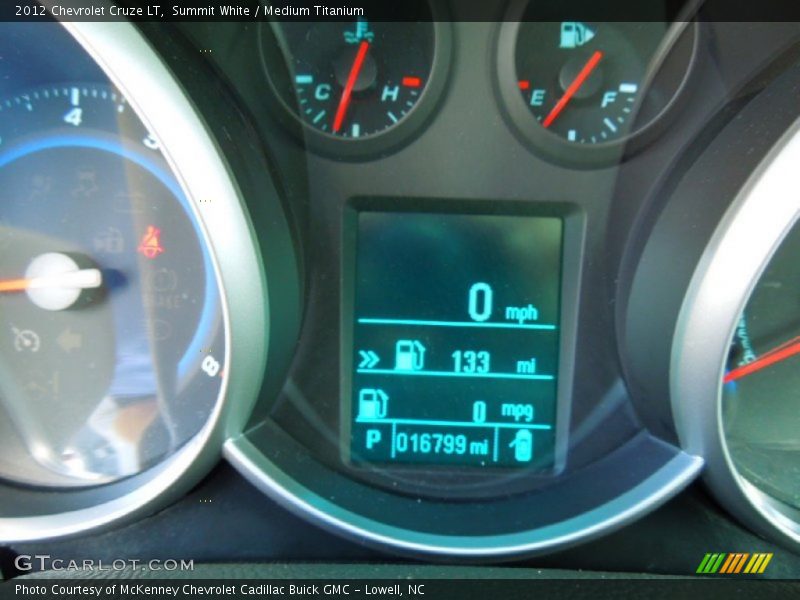 Summit White / Medium Titanium 2012 Chevrolet Cruze LT