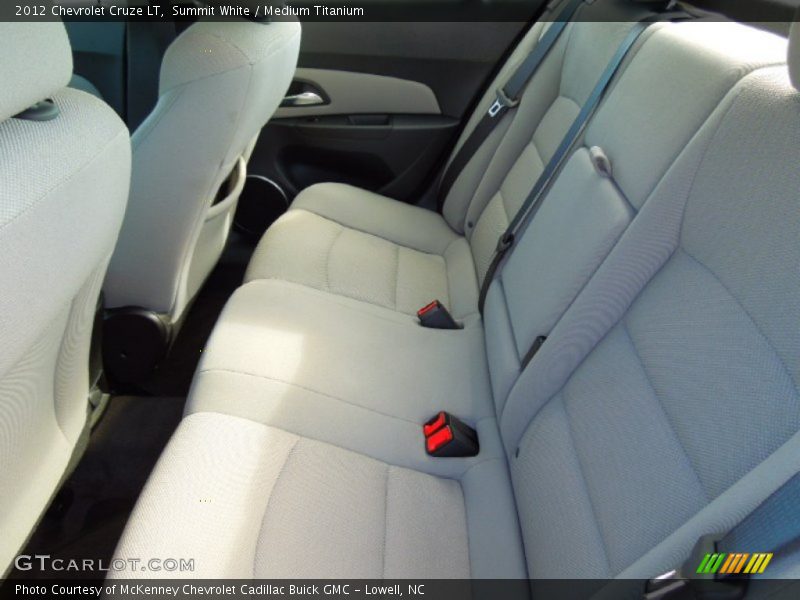 Summit White / Medium Titanium 2012 Chevrolet Cruze LT