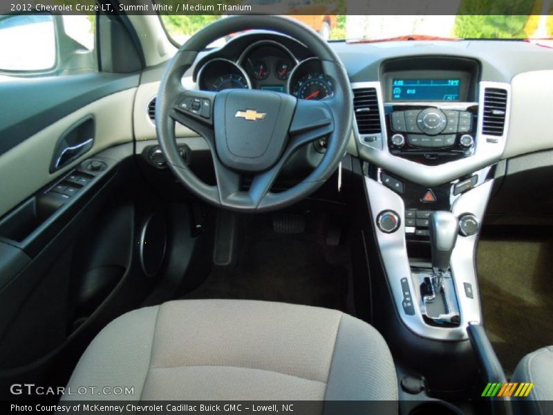 Summit White / Medium Titanium 2012 Chevrolet Cruze LT
