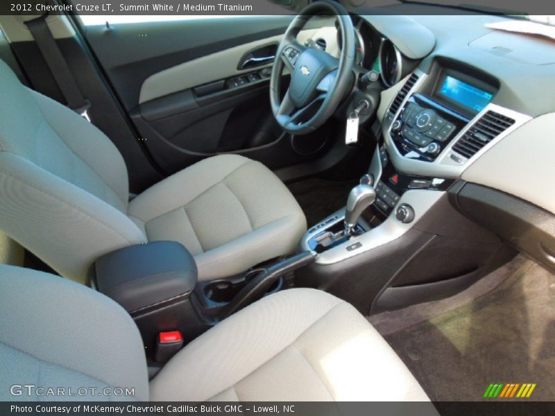 Summit White / Medium Titanium 2012 Chevrolet Cruze LT