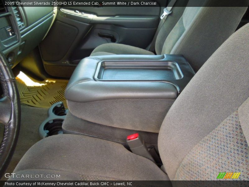 Summit White / Dark Charcoal 2005 Chevrolet Silverado 2500HD LS Extended Cab