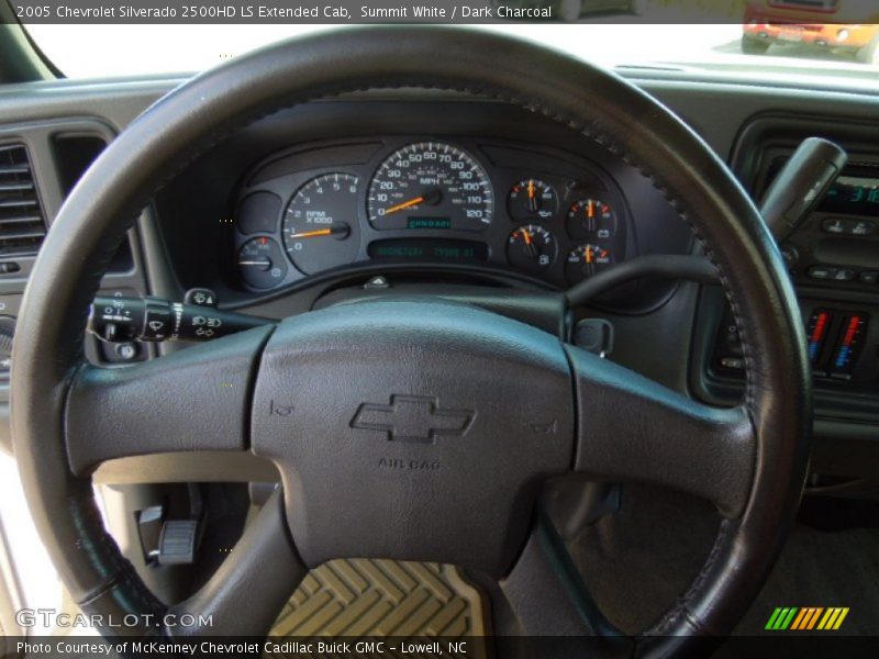  2005 Silverado 2500HD LS Extended Cab Steering Wheel