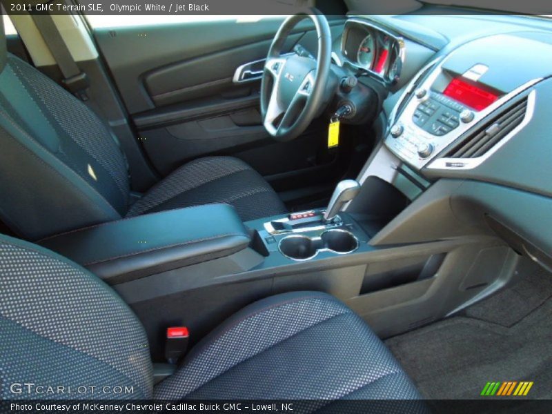 Olympic White / Jet Black 2011 GMC Terrain SLE