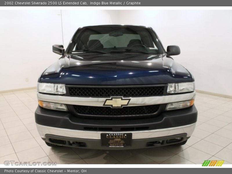 Indigo Blue Metallic / Graphite 2002 Chevrolet Silverado 2500 LS Extended Cab
