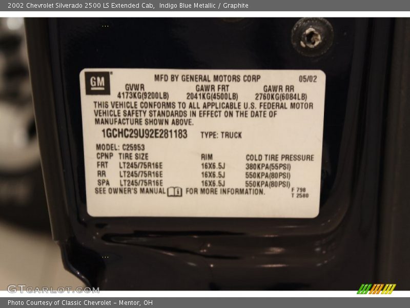 Indigo Blue Metallic / Graphite 2002 Chevrolet Silverado 2500 LS Extended Cab