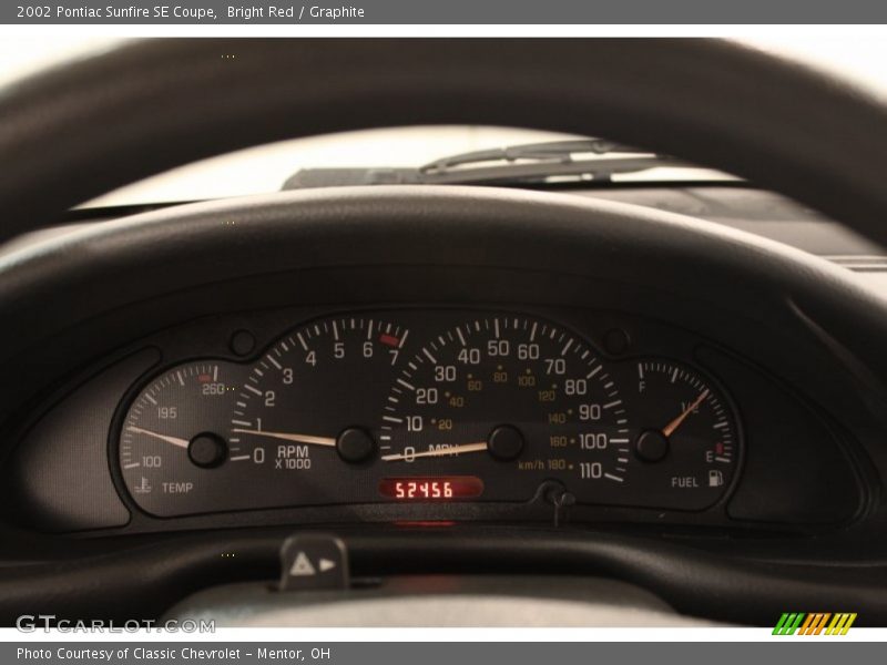Bright Red / Graphite 2002 Pontiac Sunfire SE Coupe