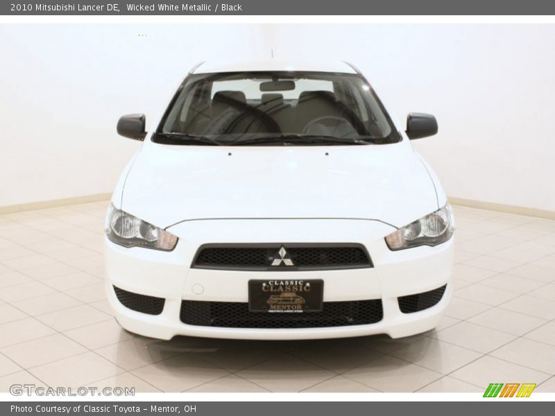 Wicked White Metallic / Black 2010 Mitsubishi Lancer DE