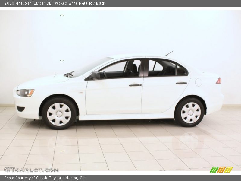 Wicked White Metallic / Black 2010 Mitsubishi Lancer DE