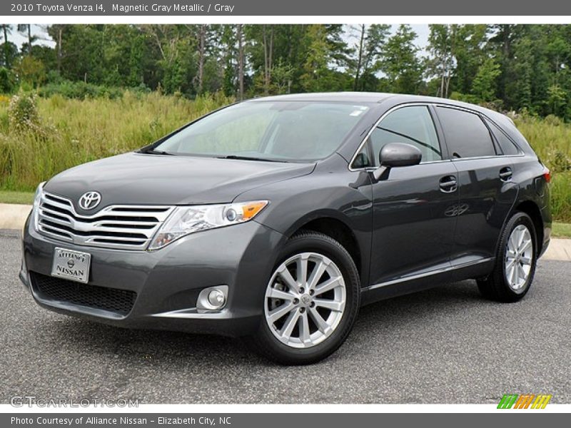 Magnetic Gray Metallic / Gray 2010 Toyota Venza I4