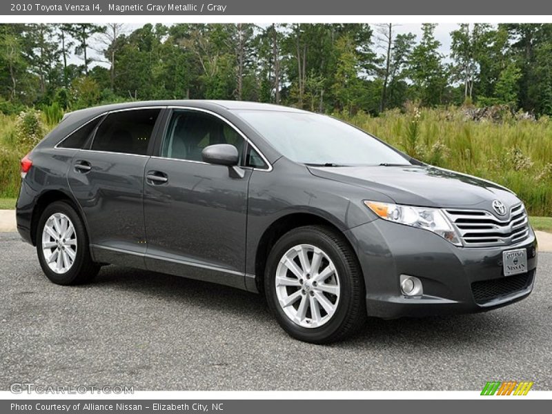 Magnetic Gray Metallic / Gray 2010 Toyota Venza I4
