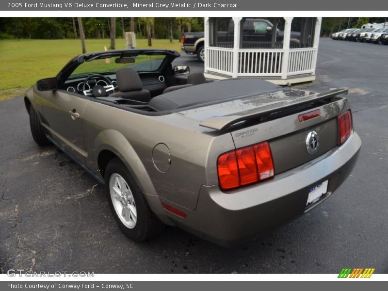 Mineral Grey Metallic / Dark Charcoal 2005 Ford Mustang V6 Deluxe Convertible