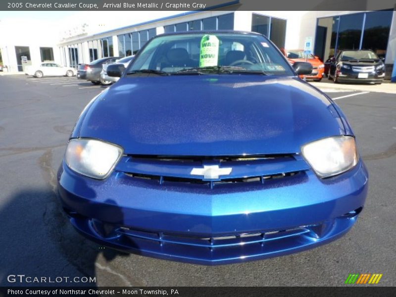 Arrival Blue Metallic / Graphite Gray 2005 Chevrolet Cavalier Coupe