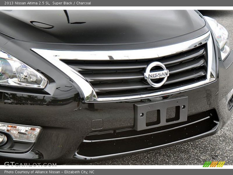 Super Black / Charcoal 2013 Nissan Altima 2.5 SL