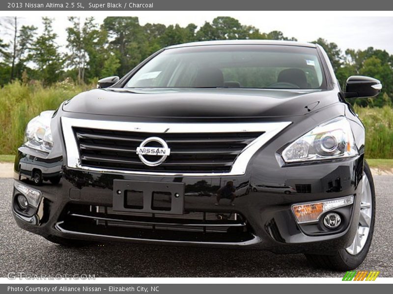 Super Black / Charcoal 2013 Nissan Altima 2.5 SL