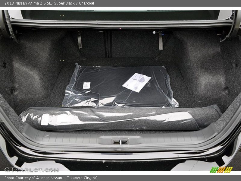  2013 Altima 2.5 SL Trunk