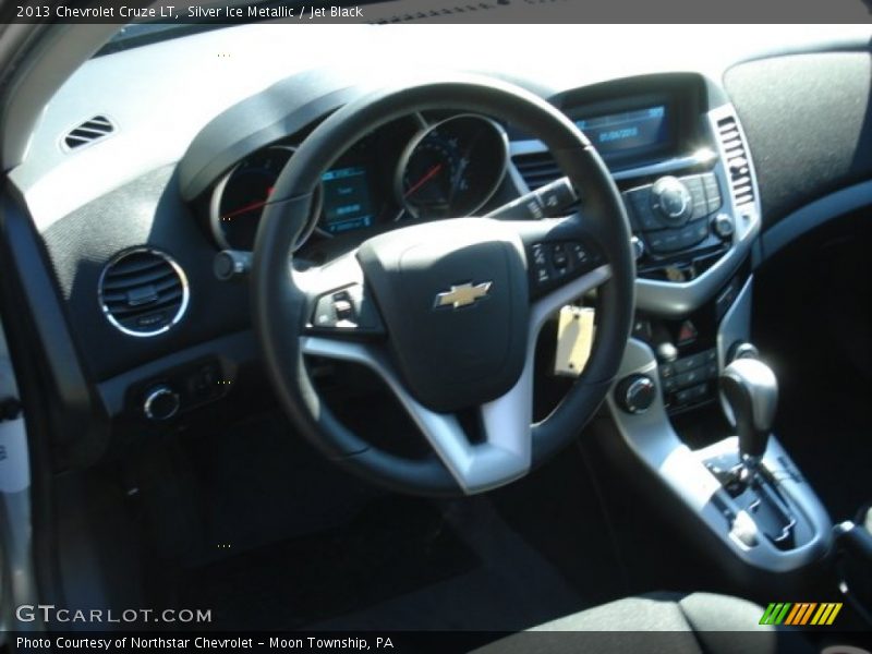 Silver Ice Metallic / Jet Black 2013 Chevrolet Cruze LT