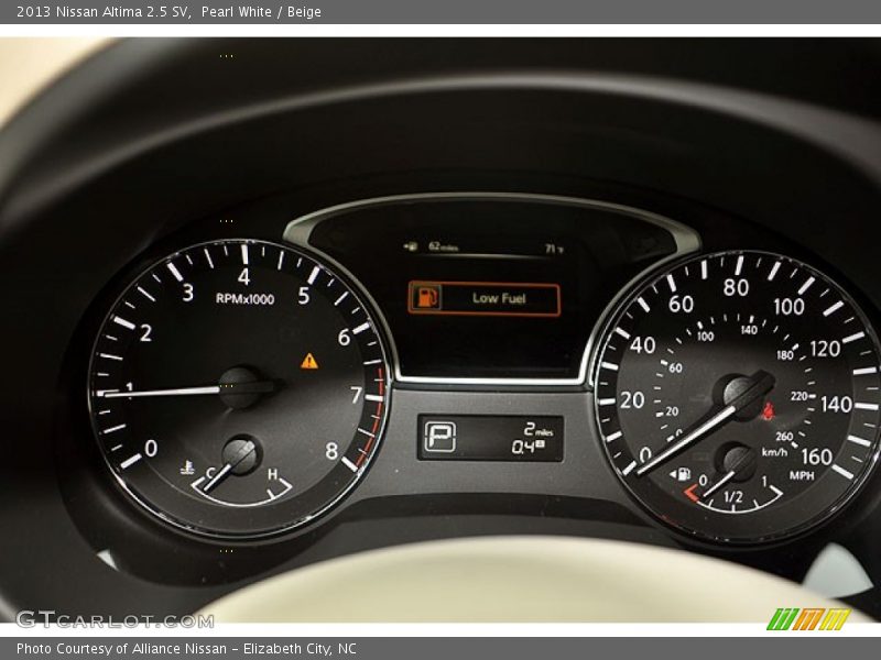  2013 Altima 2.5 SV 2.5 SV Gauges